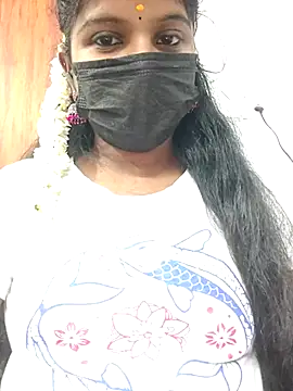 Snapshot of Tamil_Hot_Dharsha chatting on 07.24.26 Tamil Hot Dharsha online show from 07.24.26