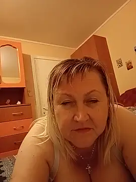 I amVeronicle online show from 07.28.26