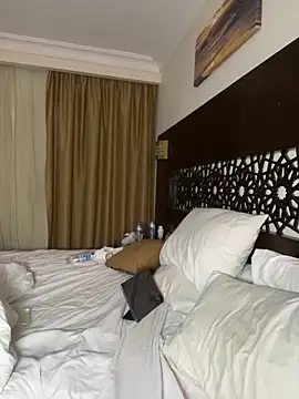 DirtyDiannaX online show from 04.21.26