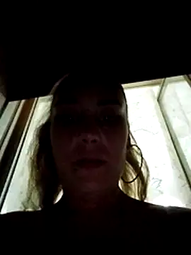 Snapshot of DARKLUNA_3 chatting on 07.21.26 DARKLUNA 3 online show from 07.21.26
