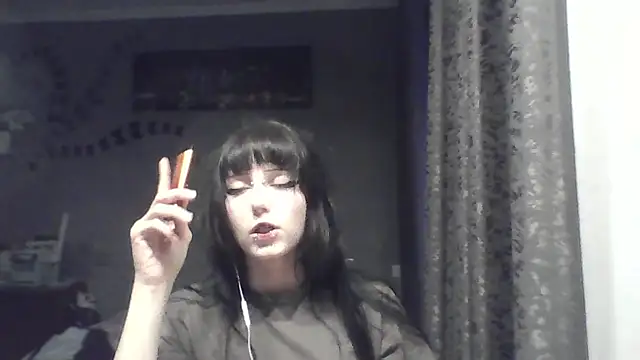 Snapshot of ChargedReign chatting on 04.27.26 ChargedReign online show from 04.27.26