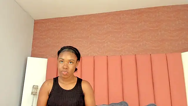 Snapshot of MiaJacksson chatting on 05.29.26 MiaJacksson online show from 05.29.26