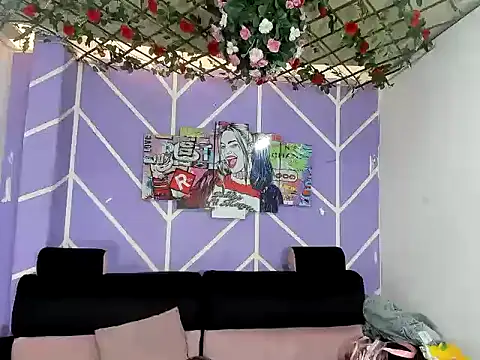 DAHNE HOT  online show from 04.20.26