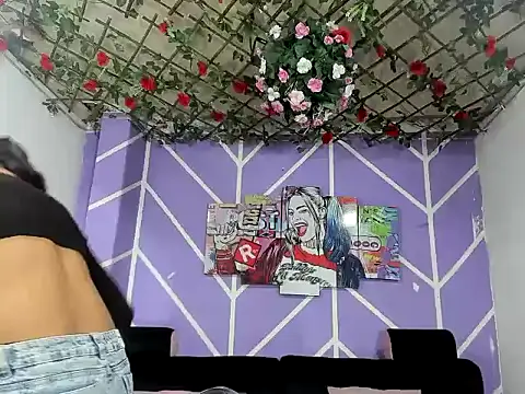 DAHNE HOT  online show from 04.21.26