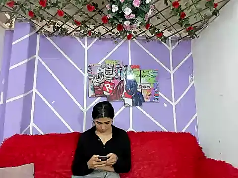 DAHNE HOT  online show from 07.18.26