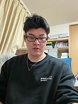 Snapshot of shun_201 chatting on 04.26.26 shun 201 online show from 04.26.26