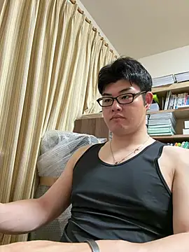 Snapshot of shun_201 chatting on 05.03.26 shun 201 online show from 05.03.26