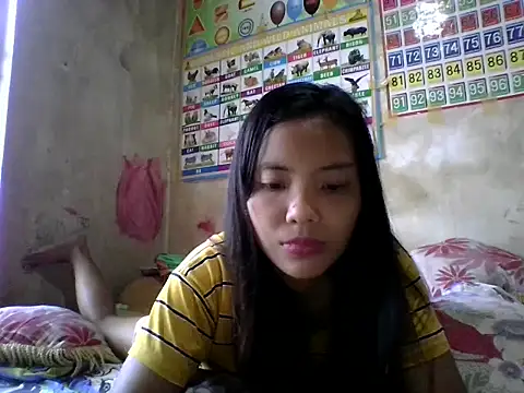 juicyredt online show from 04.30.26
