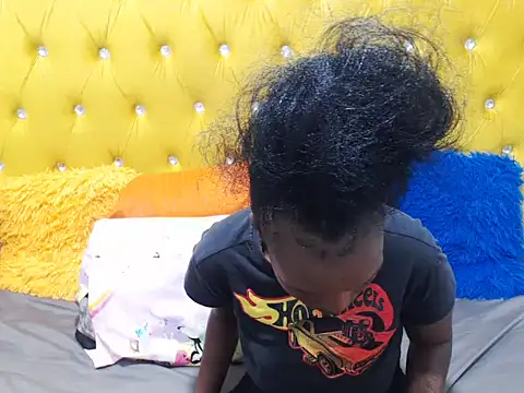 MsDareASSDevil online show from 05.06.26