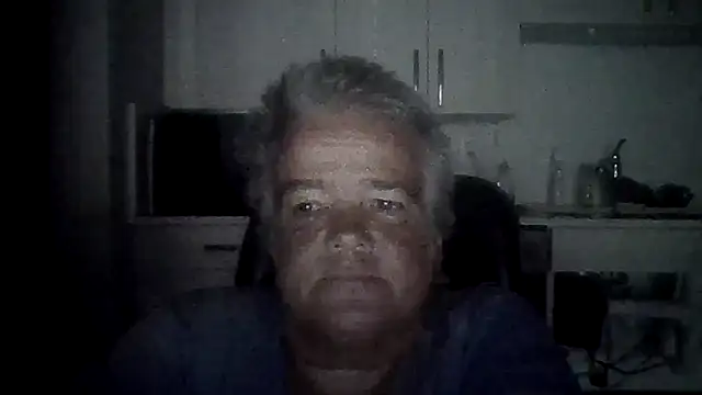 Snapshot of smokinhotshorty chatting on 07.26.26 smokinhotshorty online show from 07.26.26