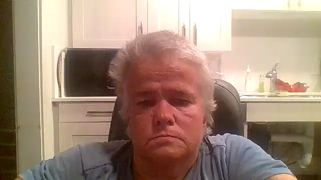Snapshot of smokinhotshorty chatting on 07.28.26 smokinhotshorty online show from 07.28.26