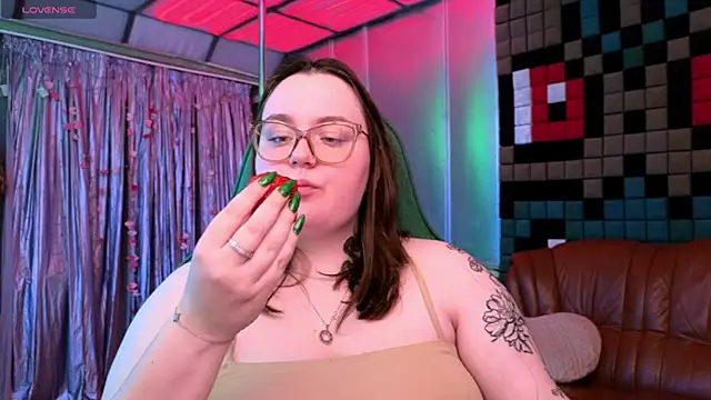 CatherineClaire online show from 05.19.26