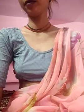 Snapshot of Vidhya_Balan143 chatting on 05.26.26 Vidhya Balan143 online show from 05.26.26