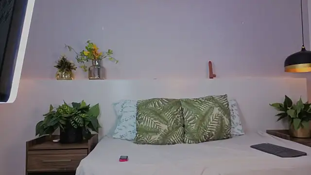 lily obsession online show from 05.06.26