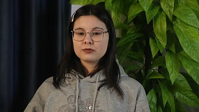 FlorentinaPinson online show from 04.27.26