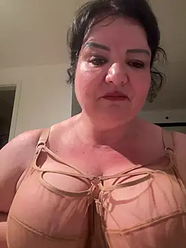 curvymilfmicha online show from 07.08.26