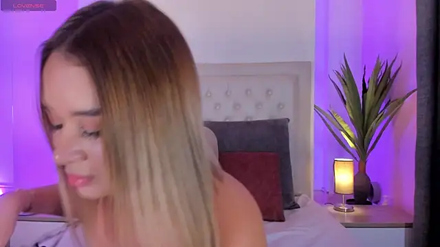 Sofia pamela  online show from 07.23.26