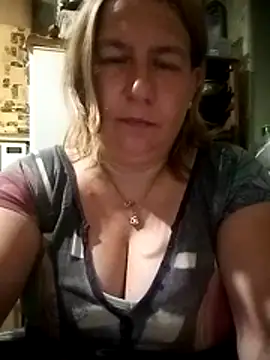 AnnaGlory38 online show from 06.10.26