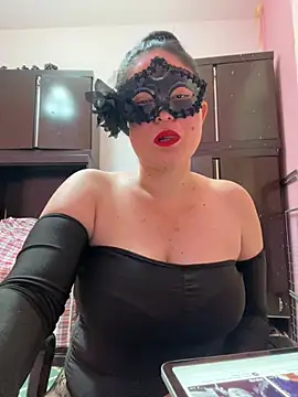 Snapshot of gattitta29 chatting on 06.29.26 gattitta29 online show from 06.29.26