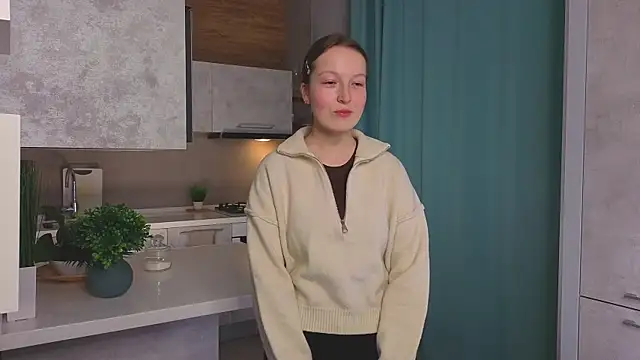 KeIIeyStrong online show from 04.26.26