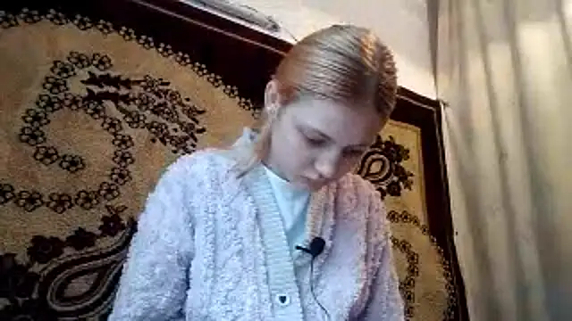 LunaLaday online show from 05.12.26