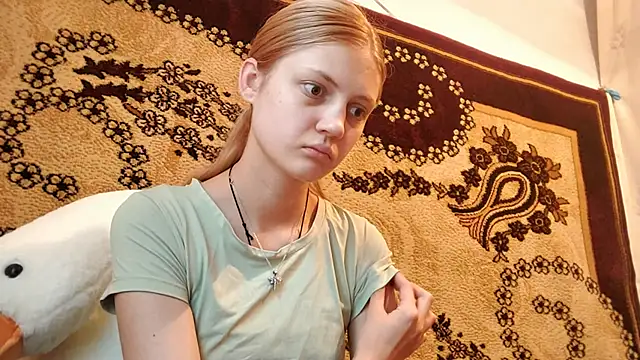 LunaLaday online show from 06.06.26