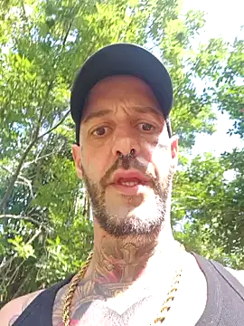 Snapshot of DuroHustler chatting on 07.18.26 DuroHustler online show from 07.18.26