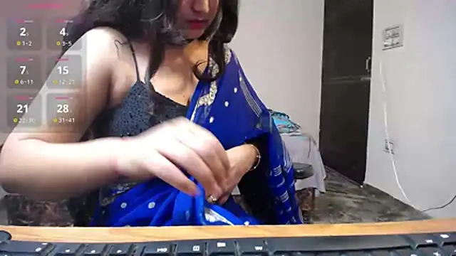 -Queenie online show from 05.15.26
