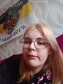 LoisFox online show from 06.11.26