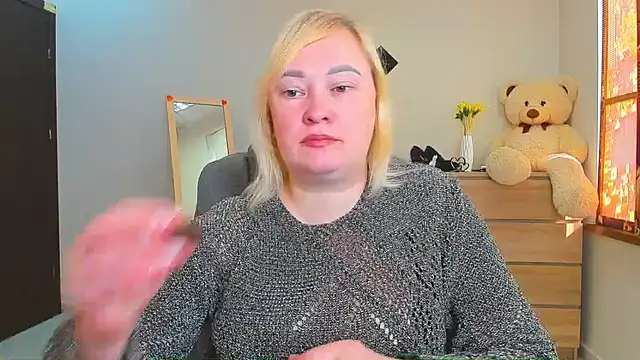 Olivia-Grande online show from 04.24.26