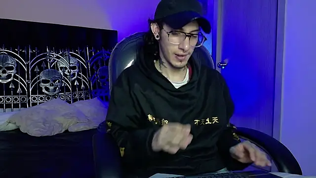 Snapshot of Vergil_Noir_ chatting on 06.06.26 Vergil Noir online show from 06.06.26
