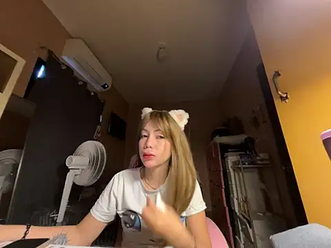 sweet glam online show from 05.17.26