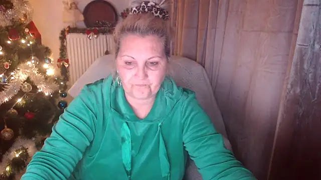 Divineblond online show from 11.30.25