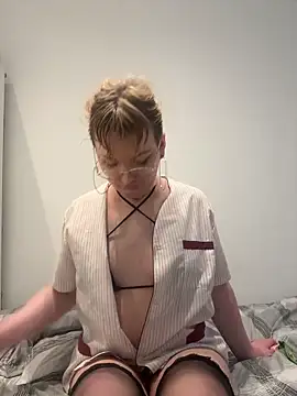 LilyFoot online show from 04.27.26