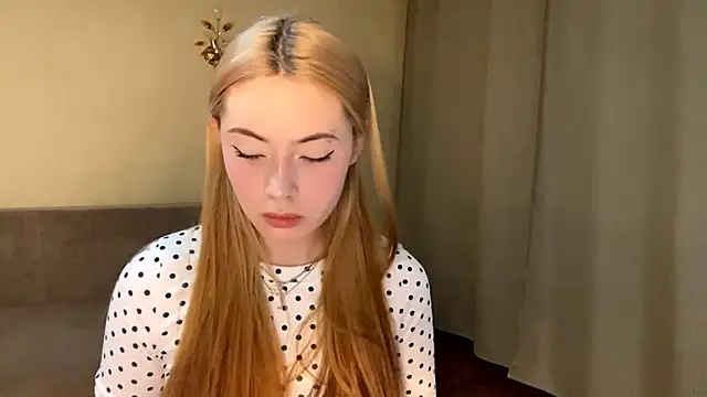 AikoRush online show from 04.24.26