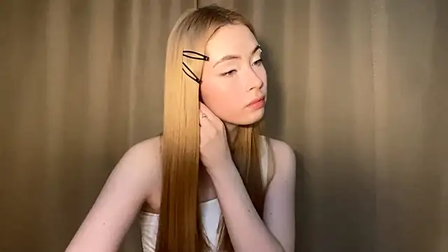 AikoRush online show from 04.25.26