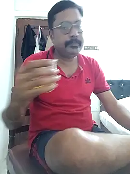 Snapshot of TamilRedchilli chatting on 05.02.26 TamilRedchilli online show from 05.02.26