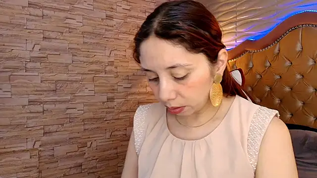 stephaniesun  online show from 04.24.26