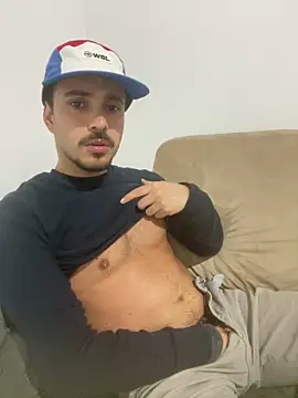Snapshot of xxxranier chatting on 06.16.26 xxxranier online show from 06.16.26