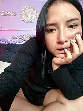 EmmyCastillo online show from 04.28.26