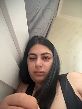 Snapshot of LilyLovell chatting on 05.05.26 LilyLovell online show from 05.05.26