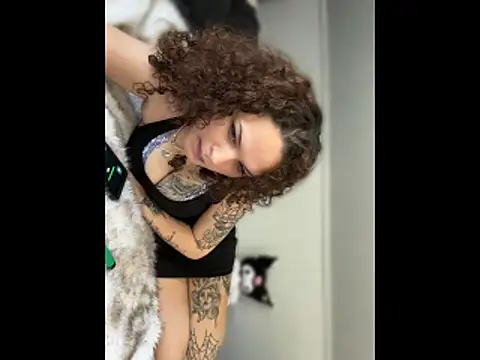 snowbunnyxs online show from 04.27.26