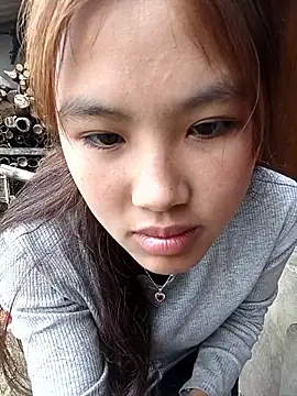 mai-lovelyy online show from 05.01.26