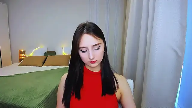 Snapshot of JulietteMonli chatting on 06.12.26 JulietteMonli online show from 06.12.26