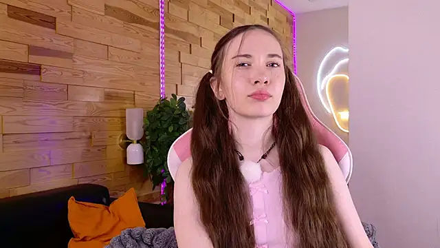 LilaMccoy online show from 06.27.26
