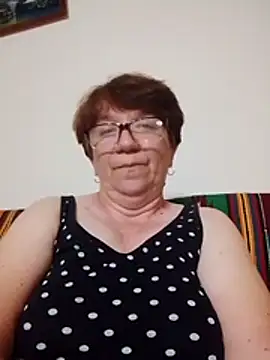 KetQueen101 online show from 05.26.26