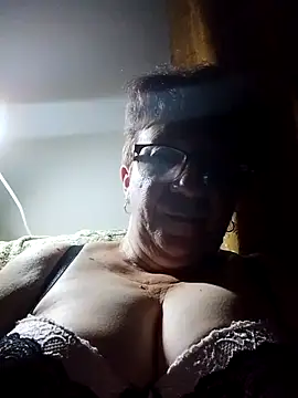 KetQueen101 online show from 06.29.26