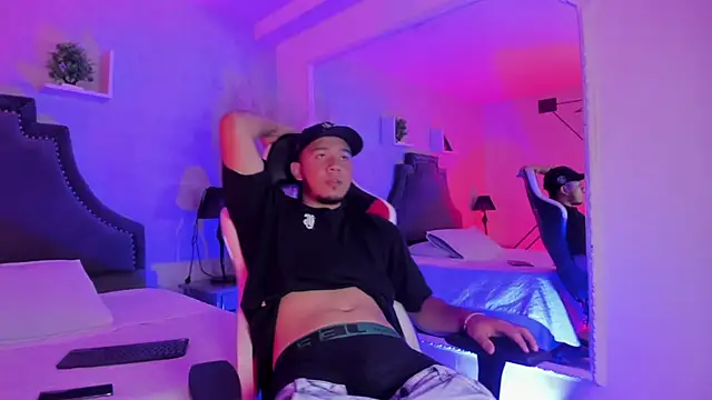 lyonGold  online show from 04.26.26