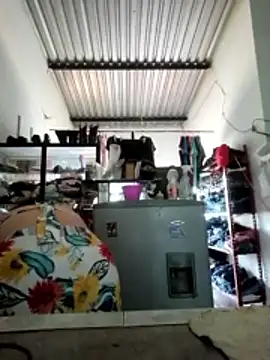 SUUGAR ISABELLA online show from 05.02.26