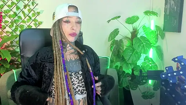 Lucy Doll8 online show from 06.20.26
